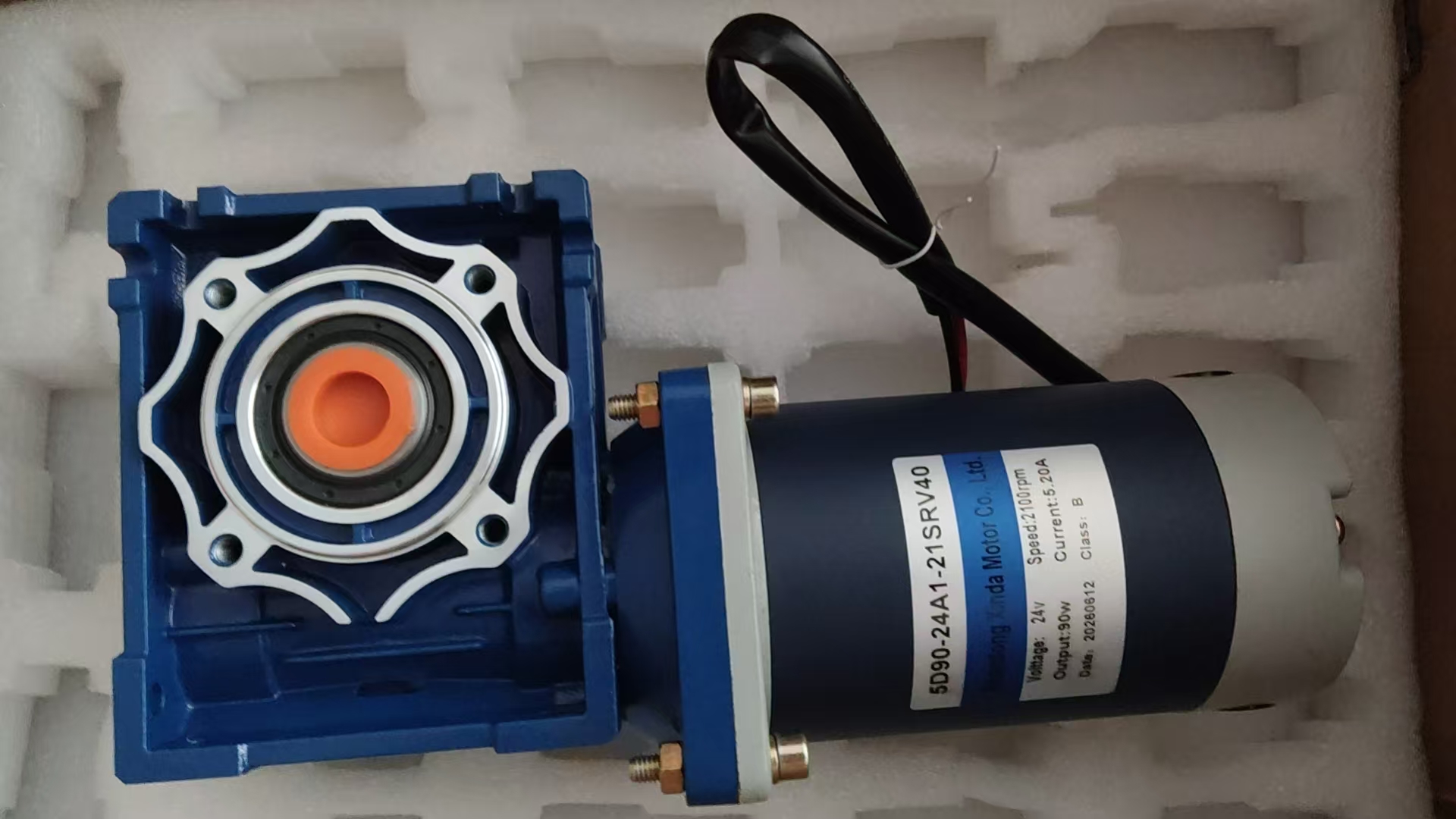 What parameters affect the starting torque of a motor?