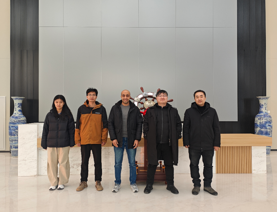 Welcome Mr. Mohamed visit Xinda Motor plant