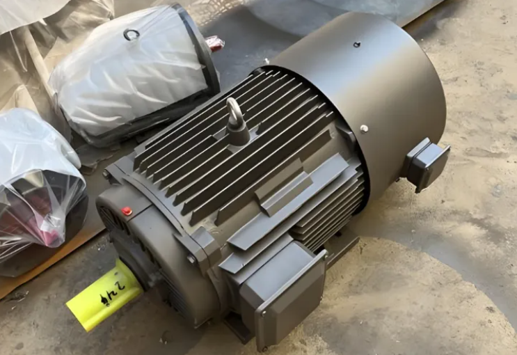 How to control the rotation direction of an independent motor-driven fan?