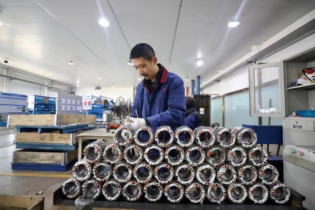 China lifts restrictions, 4 foreign motor giants will build factories in China in 2023